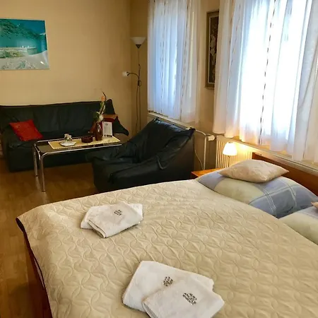 בית הארחה Avio Angels 3*